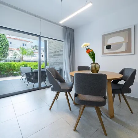 Hotel apartamentowy Silver Park Pafos